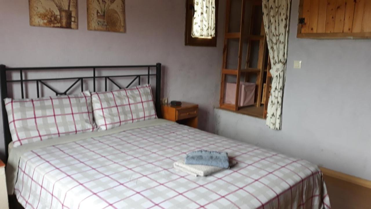 Casa Junia Villa La Baronia de Sant Oisme Luaran gambar